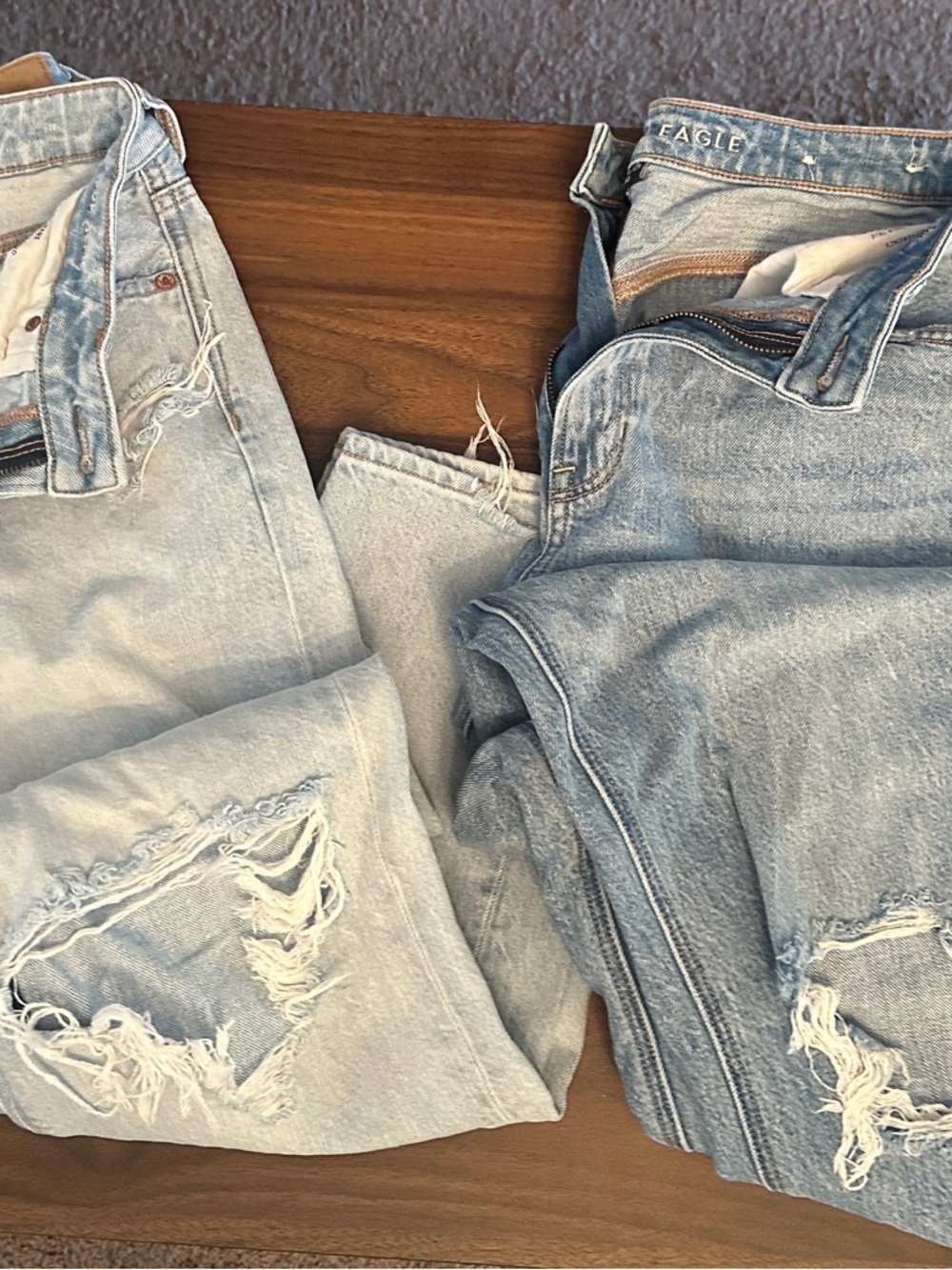 American Eagle Outfitters Light Blue Distressed Boyfriend Jeans
